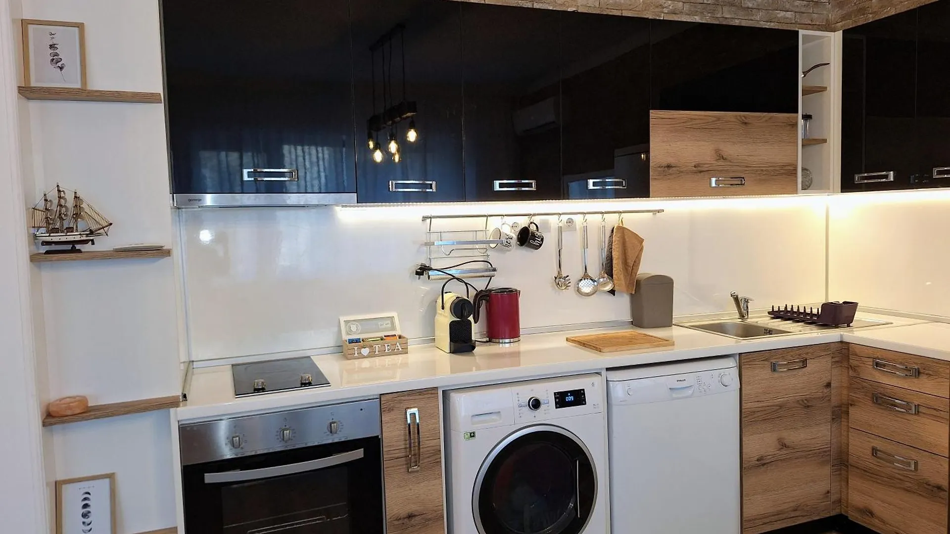 The Brick Apartment Burgas